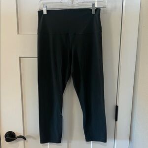 Lululemon Align Crop Leggings Grey High Rise Size 8 21” Capri Yoga Pants